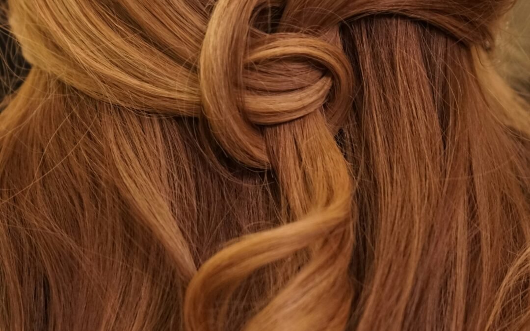 Cheveux abîmés par l&rsquo;été : comment leur redonner vie à la rentrée
